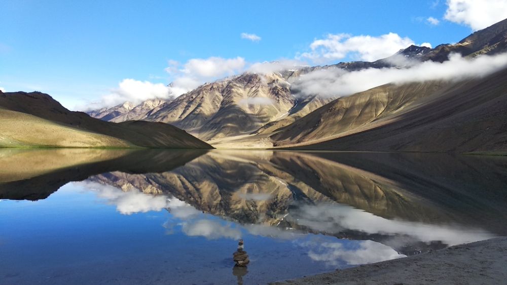 Spiti Bike Tour โ Ride Through the Middle Land of Himalayas